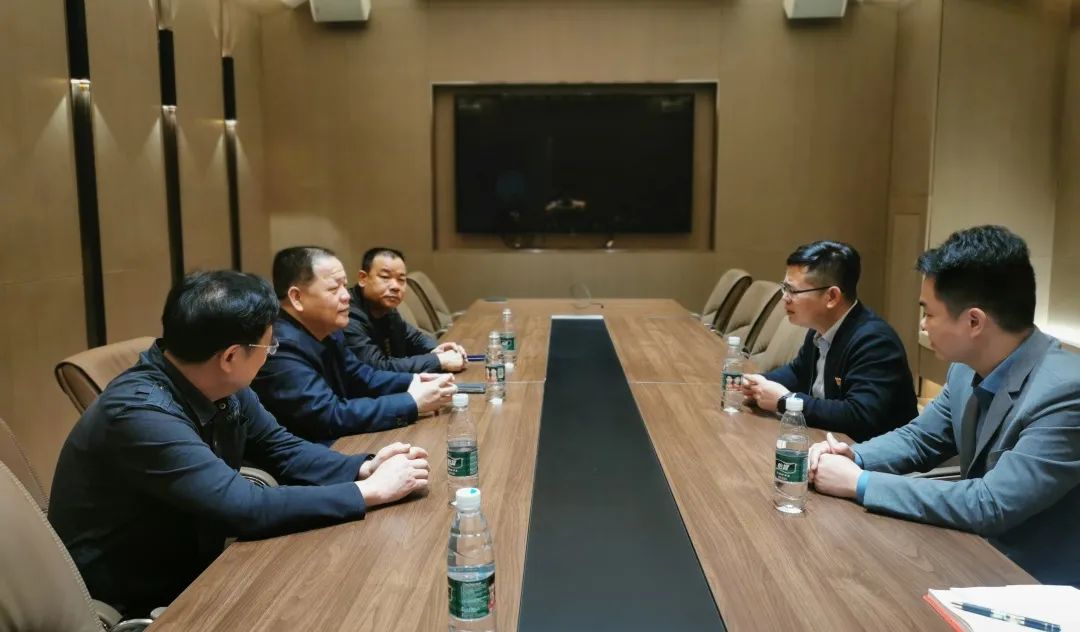 中庭黨建 | 南寧市工商聯(lián)牽線搭橋，集團與南寧茂名商會兩新黨組織聯(lián)姻